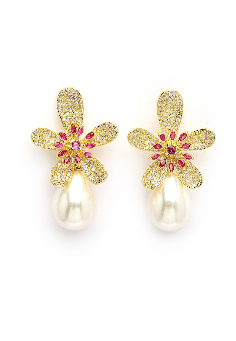 Aretes florales brillantes con gota de perlas