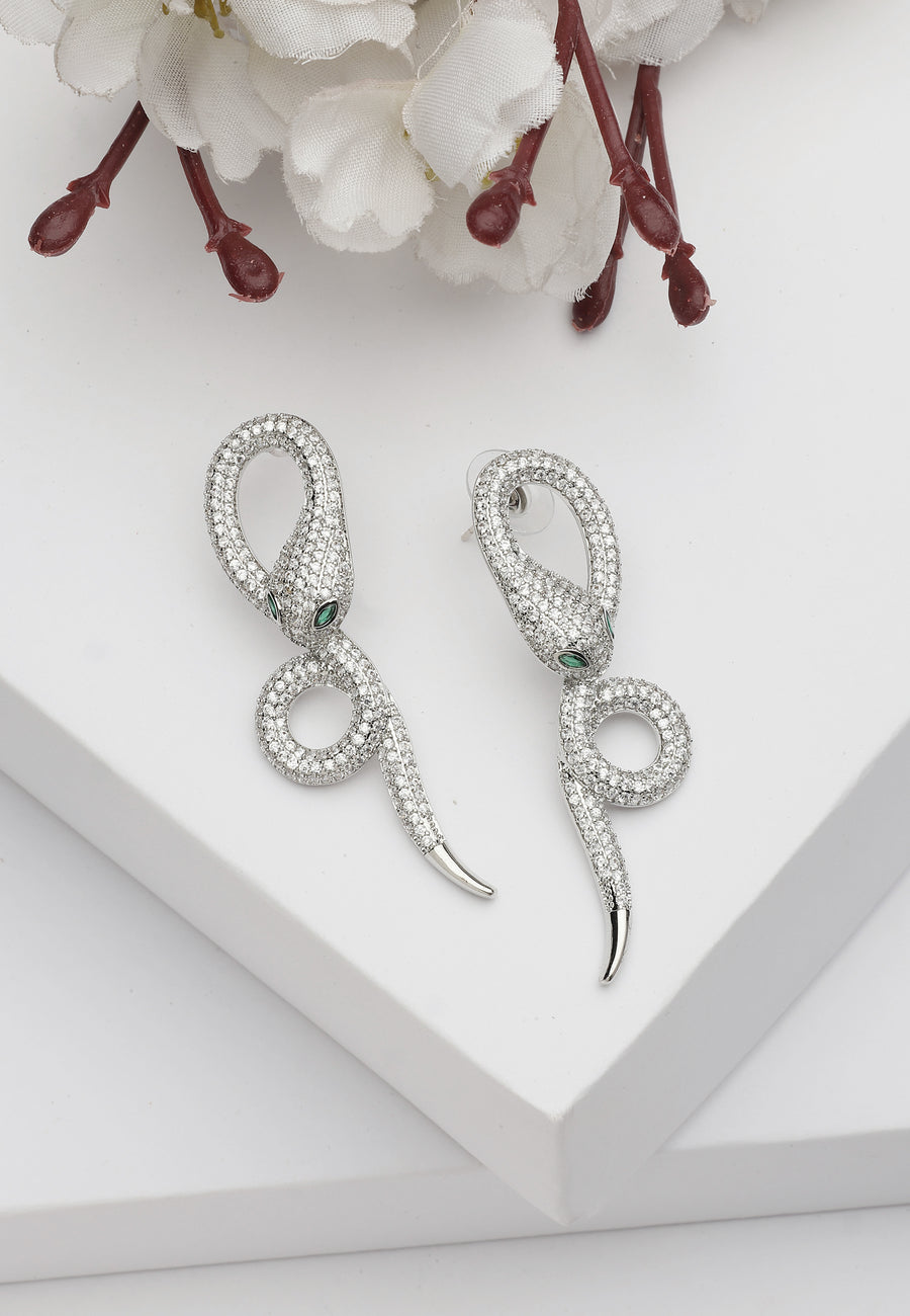 Diva Serpent Cluasa-Cuff