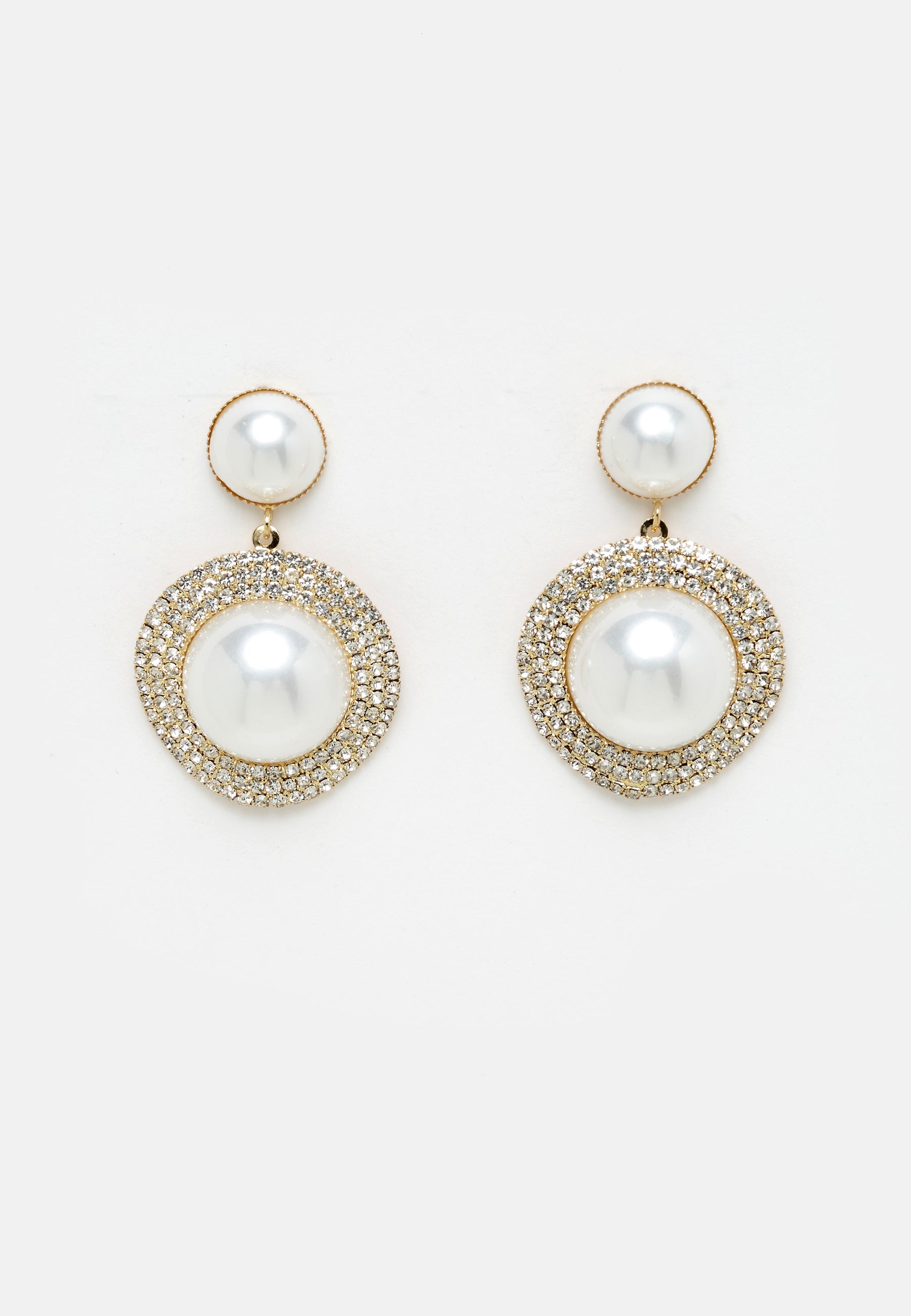 Intricate Gold-Plated Dangling Earring